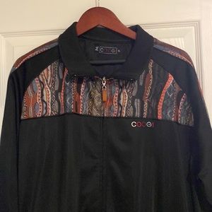 Mens Coogi. Size XL.